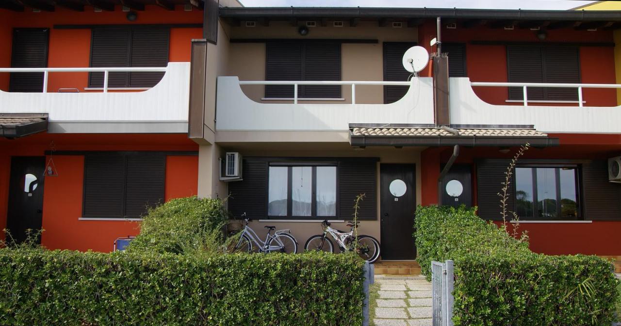Brama Village Aprilia Marittima Exteriör bild